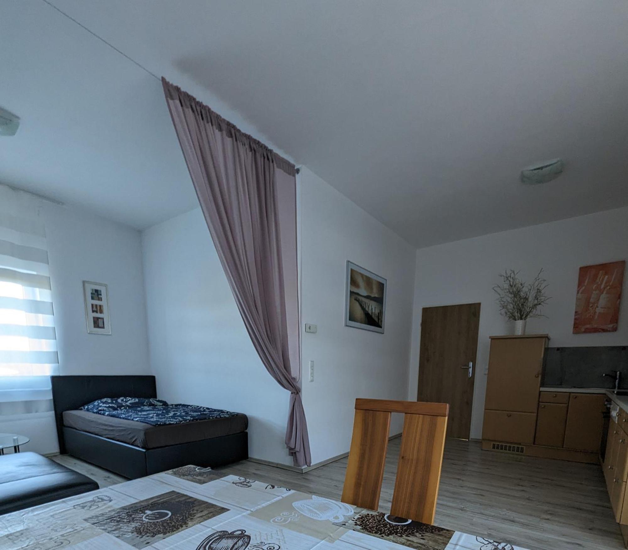 Ferienwohnung Atzbach エクステリア 写真